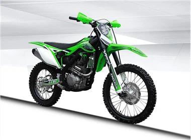4-taktný enduro motocykel